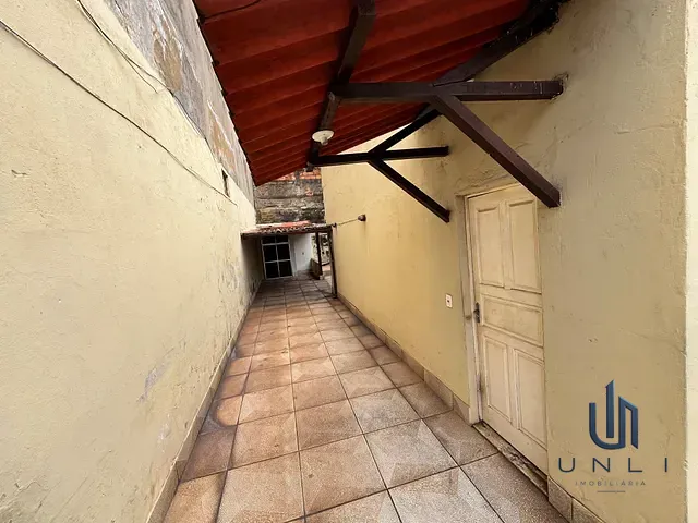 Casa 2 quartos e 1 banheiro, à venda, no bairro Retiro em Volta Redonda