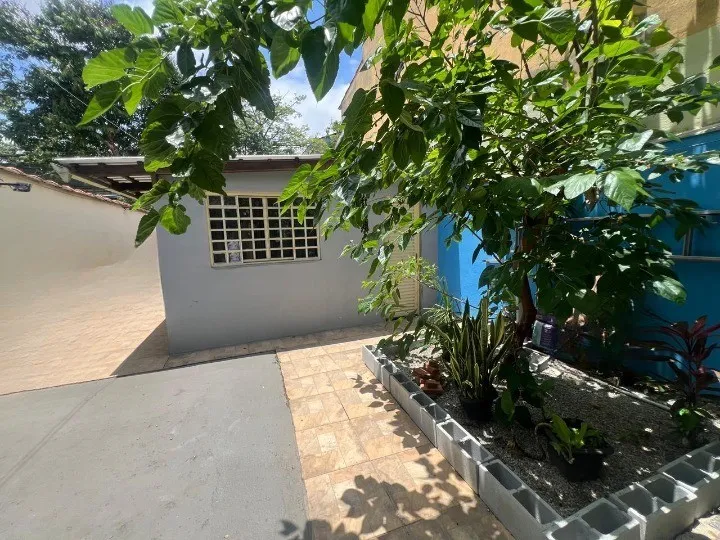 Casa, 3 quartos, 197 m² - Foto 2