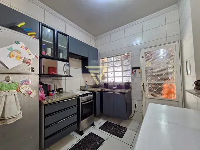 Casa com 184m² 3 quartos e 3 banheiros, à venda, no bairro Residencial Parque dos Servidores em Ribeirão Preto