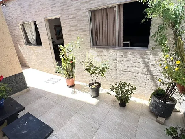 Casa com 200m² 3 quartos e 2 banheiros, à venda, no bairro Conjunto Habitacional Nova Pampulha em Contagem