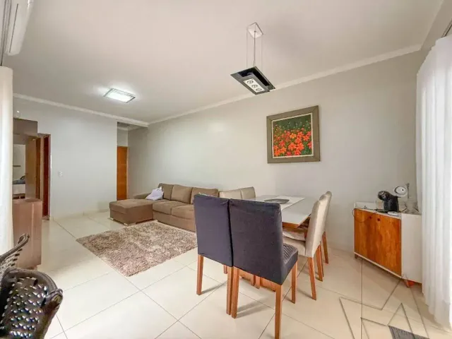 Casa com 192m² 3 quartos e 2 banheiros, à venda, no bairro Gleba Palhano em Londrina