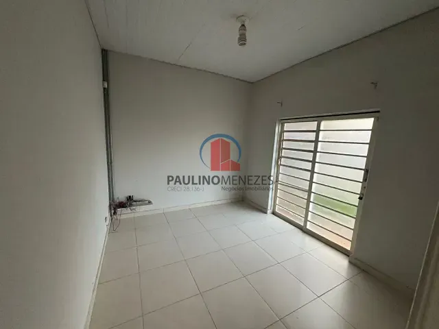 Casa com 200m², para alugar, no bairro Vila Rehder em Americana