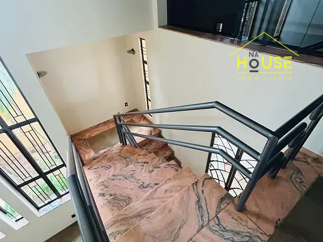 Casa com 555m² 4 quartos e 4 banheiros, à venda, no bairro Vila Marim em Votuporanga