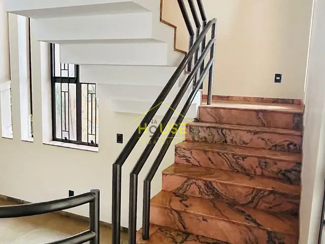 Casa com 555m² 4 quartos e 4 banheiros, à venda, no bairro Vila Marim em Votuporanga