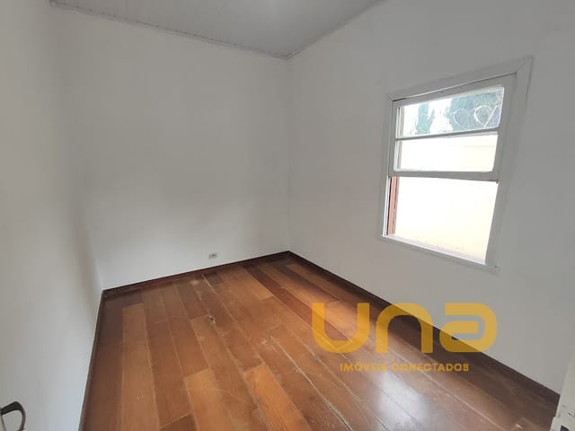 Casa 2 quartos e 1 banheiro, para alugar, no bairro REBOUÇAS em Curitiba