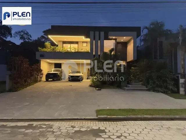 Casa 5 quartos e 8 banheiros, à venda, no bairro Riviera em Bertioga