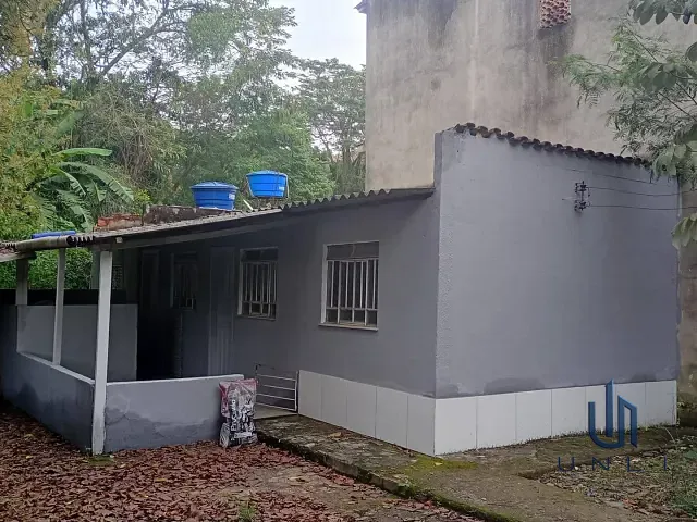 Casa 2 quartos e 1 banheiro, para alugar, no bairro sta rita do zarur em Volta Redonda
