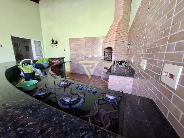 Casa com 237m² 2 quartos e 3 banheiros, à venda, no bairro Jardim Mário Paiva Arantes em Ribeirão Preto