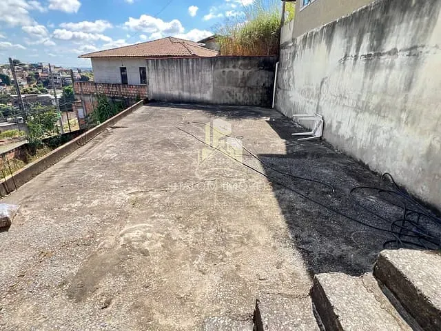 Casa 3 quartos e 3 banheiros, à venda, no bairro Kátia (Justinópolis) em Ribeirão das Neves