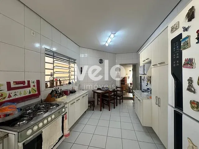 Casa 6 quartos e 8 banheiros, à venda, no bairro Jardim das Nações em Taubaté