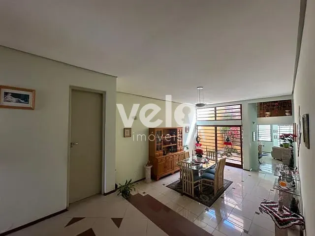 Casa 6 quartos e 8 banheiros, à venda, no bairro Jardim das Nações em Taubaté