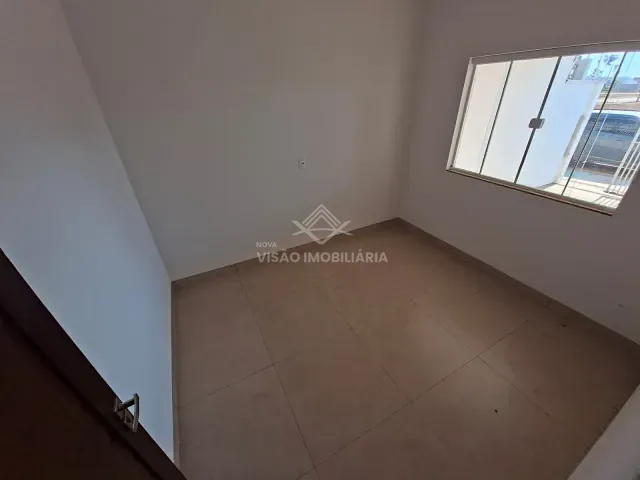Casa 2 quartos e 1 banheiro, para alugar, no bairro Residencial Vivenda dos Ipês em Sinop