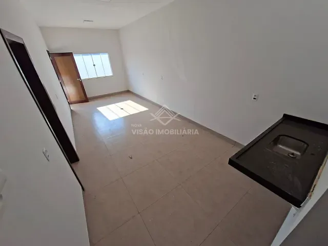 Casa 2 quartos e 1 banheiro, para alugar, no bairro Residencial Vivenda dos Ipês em Sinop