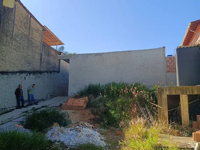 Casa 8 quartos e 4 banheiros, à venda, no bairro Céu Azul em Belo Horizonte