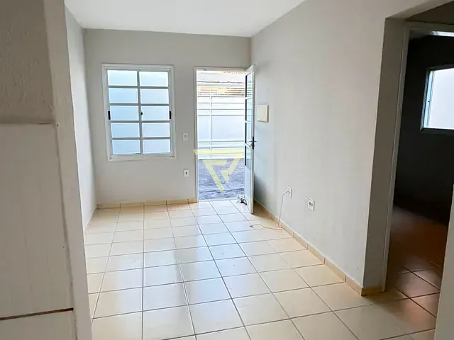 Casa com 160m² 2 quartos e 1 banheiro, à venda, no bairro Jardim Cristo Redentor em Ribeirão Preto