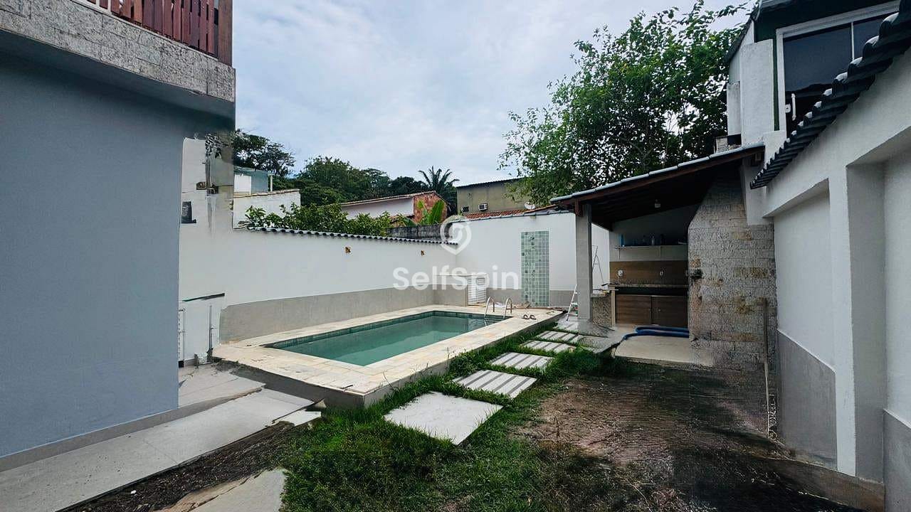 Casa, 3 quartos, 200 m² - Foto 1