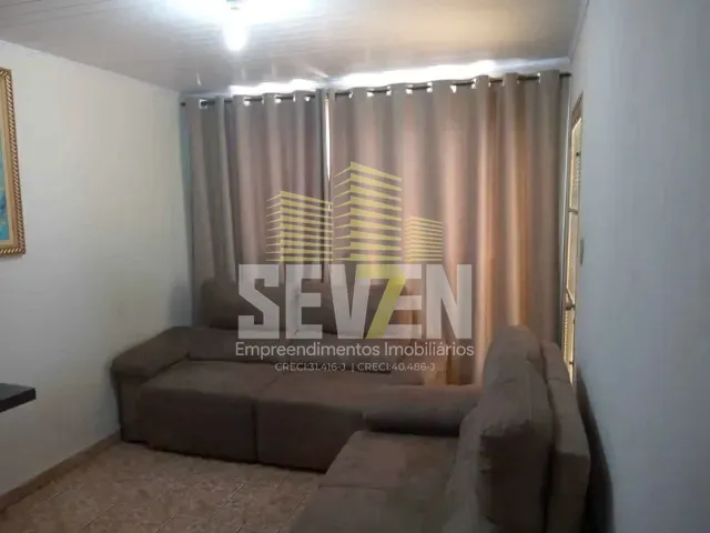 Casa com 205m², à venda, no bairro Conjunto Habitacional Pastor Arlindo Lopes Viana em Bauru