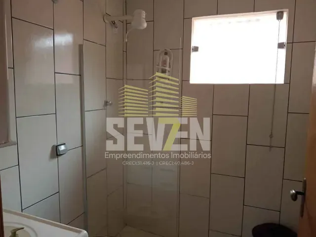 Casa com 205m², à venda, no bairro Conjunto Habitacional Pastor Arlindo Lopes Viana em Bauru