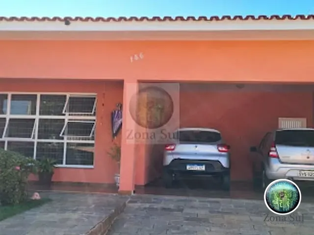 Casa com 210m² 3 quartos e 3 banheiros, à venda, no bairro Centro em Votorantim