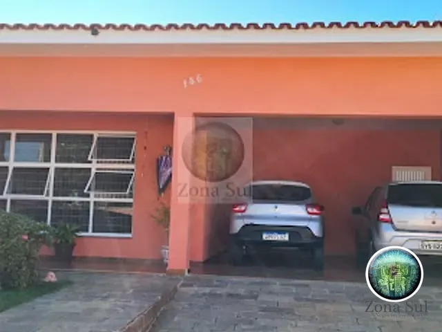 Casa com 210m² 3 quartos e 3 banheiros, à venda, no bairro Centro em Votorantim