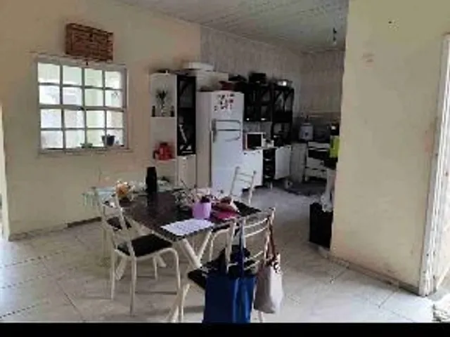 Casa com 4000m² 4 quartos e 2 banheiros, à venda, no bairro Parque Jardim Carioca em Campos dos Goytacazes