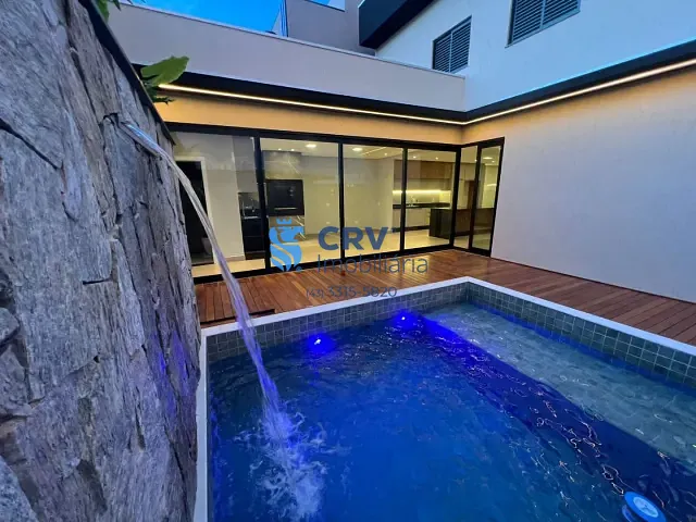 Casa com 250m² 4 quartos e 5 banheiros, à venda, no bairro Jardim Montecatini em Londrina