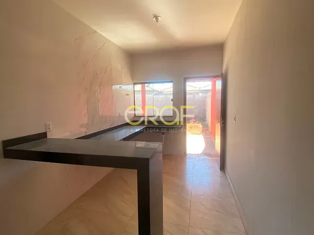 Casa 3 quartos e 2 banheiros, à venda, no bairro Parque da Colina I em Formosa