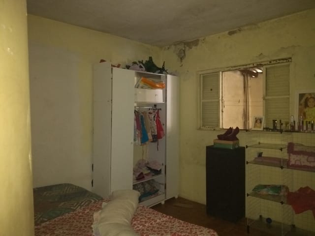 Casa com 250m² 3 quartos e 1 banheiro, à venda, no bairro Parque Valença I em Campinas