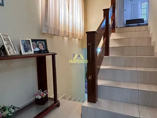 Casa com 220m² 3 quartos e 1 banheiro, à venda, no bairro Vila Teixeira em Salto