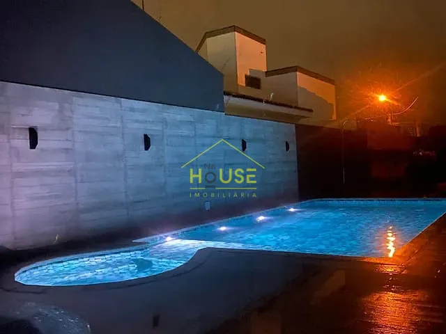 Casa com 420m² 2 quartos e 3 banheiros, à venda, no bairro SAN REMO em Votuporanga