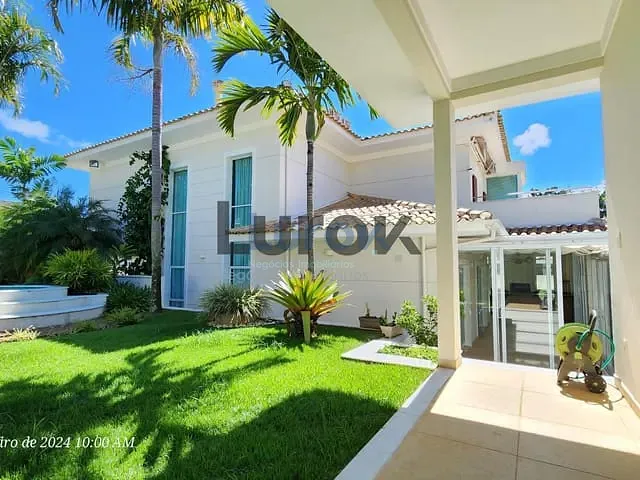 Casa com 750m² 4 quartos e 8 banheiros, à venda, no bairro Jardim Recanto em Valinhos