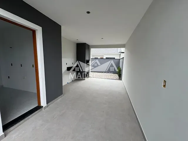 Casa 3 quartos e 1 banheiro, à venda, no bairro Bela Vista em Palhoça