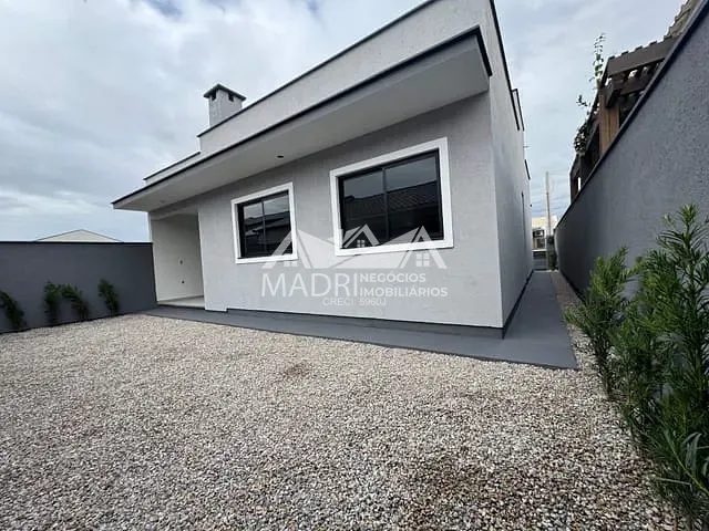 Casa 3 quartos e 1 banheiro, à venda, no bairro Bela Vista em Palhoça