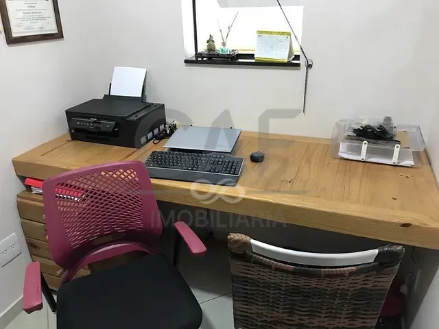 Casa com 300m² 3 quartos e 4 banheiros, à venda, no bairro Jardim Alzira em Pedreira