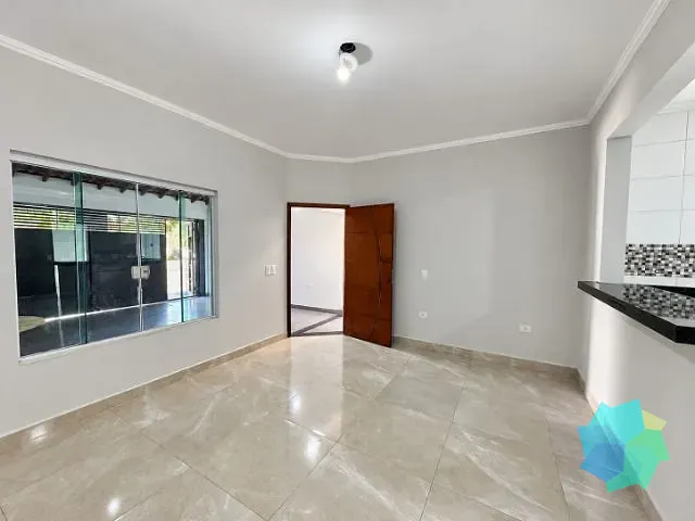 Casa com 180m² 2 quartos e 2 banheiros, à venda, no bairro Jardim Nair Maria em Salto