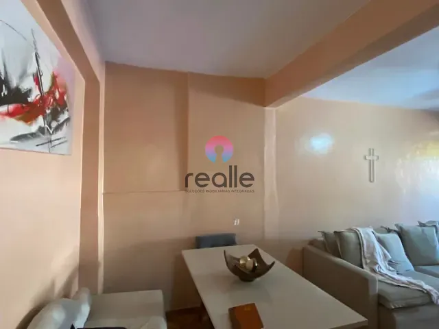 Casa com 248m² 3 quartos e 2 banheiros, à venda, no bairro Alípio de Melo em Belo Horizonte