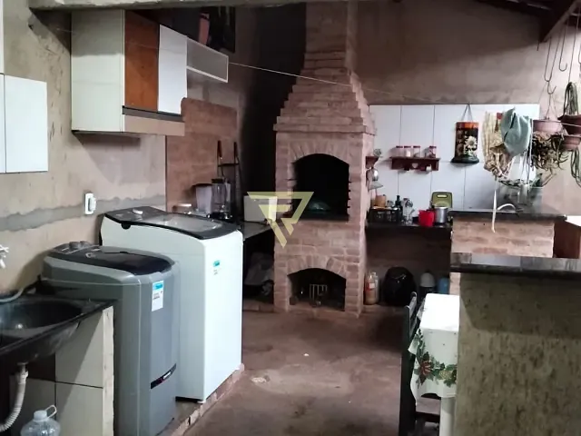 Casa com 150m² 2 quartos e 2 banheiros, à venda, no bairro Parque dos Flamboyans em Ribeirão Preto