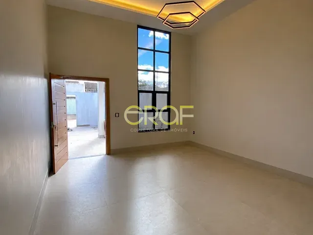 Casa 3 quartos e 4 banheiros, à venda ou para alugar, no bairro Parque Serrano em Formosa
