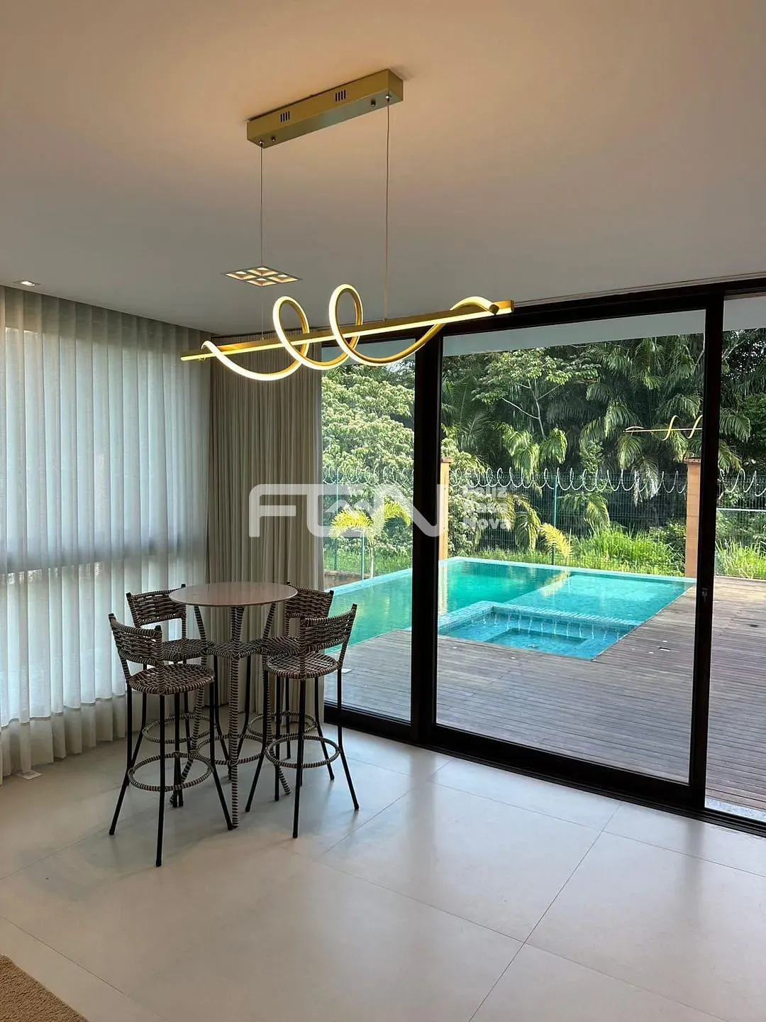 Casa, 4 quartos, 335 m² - Foto 6