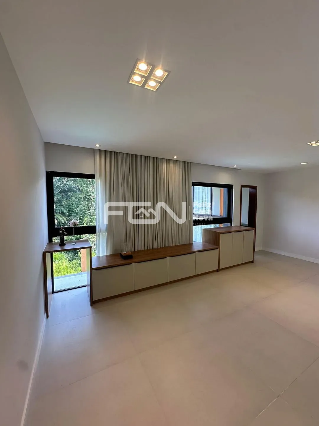 Casa, 4 quartos, 335 m² - Foto 11