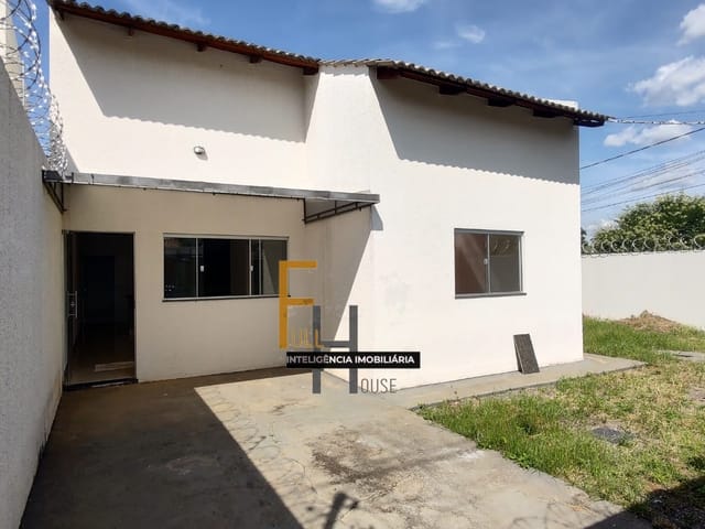 Casa com 257m² 3 quartos e 2 banheiros, à venda, no bairro Residencial Itaipu em Goiânia