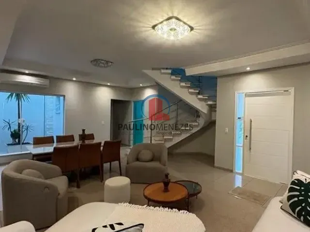 Casa com 360m² 3 quartos e 3 banheiros, à venda, no bairro Parque Novo Mundo em Americana