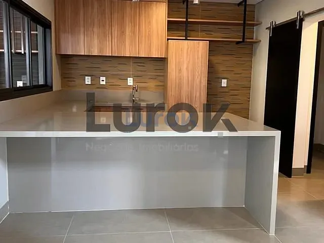 Casa com 360m² 4 quartos e 6 banheiros, à venda, no bairro Swiss Park em Campinas
