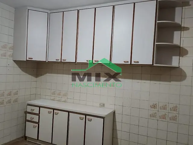 Casa com 40m² 1 quarto e 1 banheiro, para alugar, no bairro Taboão em Diadema