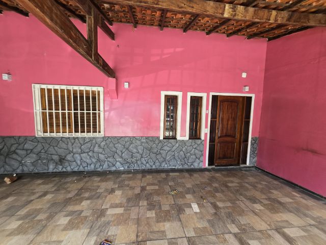 Casa com 250m² 5 quartos e 4 banheiros, à venda, no bairro Chácara Santana em São Paulo