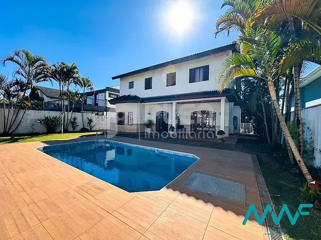Casa com 620m² 4 quartos e 5 banheiros, à venda, no bairro Tamboré em Santana de Parnaíba