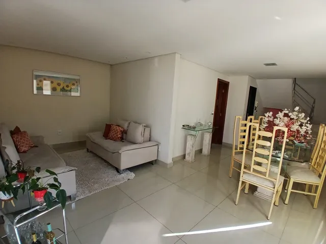 Casa com 370m² 3 quartos e 3 banheiros, à venda, no bairro Serra Verde (Venda Nova) em Belo Horizonte