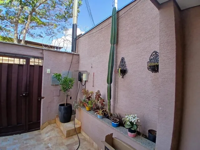 Casa com 370m² 3 quartos e 3 banheiros, à venda, no bairro Serra Verde (Venda Nova) em Belo Horizonte