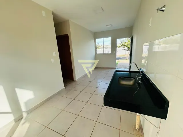 Casa com 125m² 2 quartos e 2 banheiros, à venda, no bairro Reserva Real em Ribeirão Preto