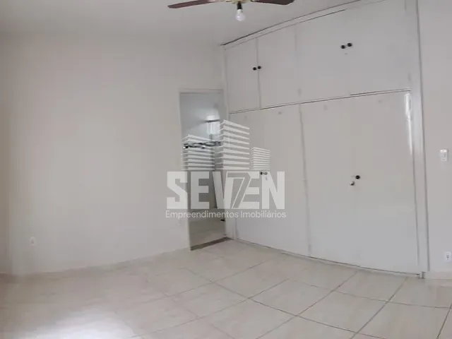 Casa com 242m² 3 quartos e 3 banheiros, à venda, no bairro Jardim América em Bauru